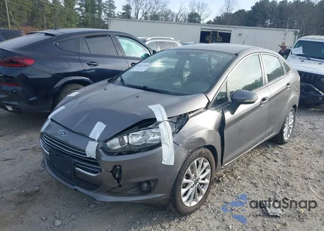 2014 Ford Fiesta Se z USA, uszkodzony, nr VIN 3FADP4BJ4EM182287